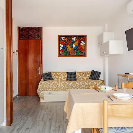 Daire Acquamarina Seaside *